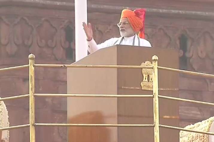 Independence day 2018: पीएम मोदी ने कहा, गगनयान से 2022 में अंतरिक्ष में जाएगा कोई भारतीय Independence day 2018: पीएम मोदी ने कहा, गगनयान से 2022 में अंतरिक्ष में जाएगा कोई भारतीय- India TV