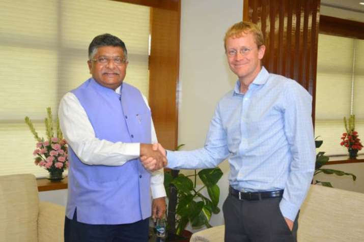 Union IT Minister Ravi Shankar Prasad and WhatsApp CEO... Union IT Minister Ravi Shankar Prasad and WhatsApp CEO...- India TV