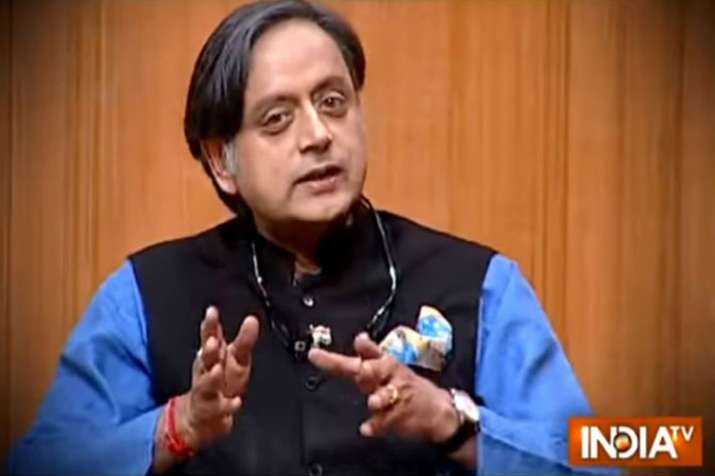 मैं छोटी उम्र से ही विवेकानंद का भक्त हूं, हिन्दू और हिन्दुत्व का मतलब समझता हूं: आप की अदालत में शश मैं छोटी उम्र से ही विवेकानंद का भक्त हूं, हिन्दू और हिन्दुत्व का मतलब समझता हूं: आप की अदालत में शश- Khabar IndiaTV