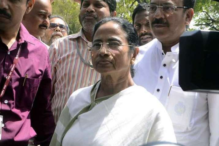 NRC Mamata Banerjee accuses BJP-RSS of spreading... NRC Mamata Banerjee accuses BJP-RSS of spreading...- India TV