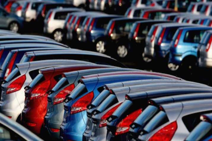 August Auto Sale rose 3.43 percent on strong demand of commercial vehicles August Auto Sale rose 3.43 percent on strong demand of commercial vehicles- IndiaTV Paisa