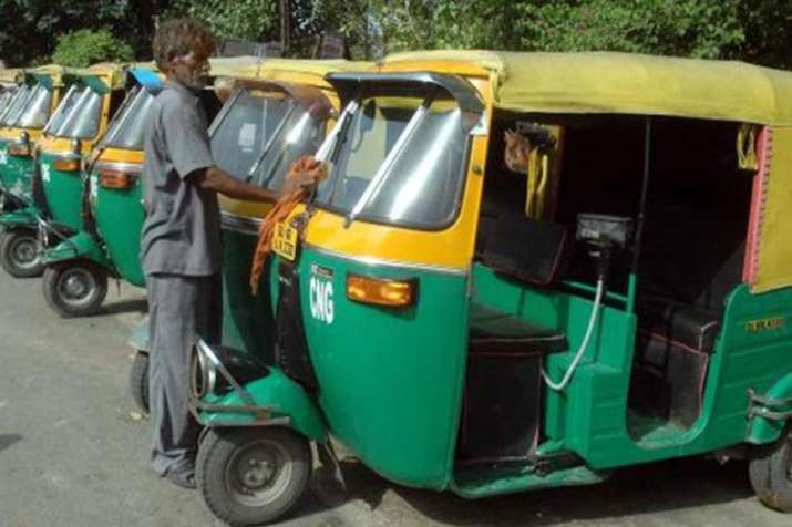 Government moving towards no permit regime for auto rickshaws powered by alternate fuel Government moving towards no permit regime for auto rickshaws powered by alternate fuel- India TV Paisa