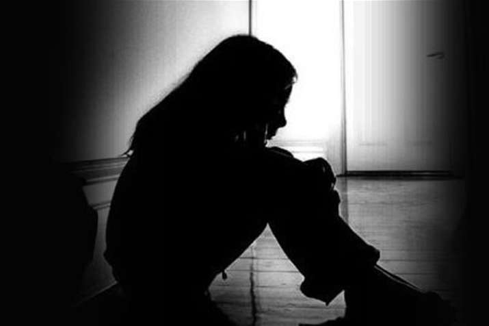अदालत ने कहा, बलात्कार मामले में नाबालिग की हामी ‘कानून की नजर में सहमति नहीं’ अदालत ने कहा, बलात्कार मामले में नाबालिग की हामी ‘कानून की नजर में सहमति नहीं’- India TV