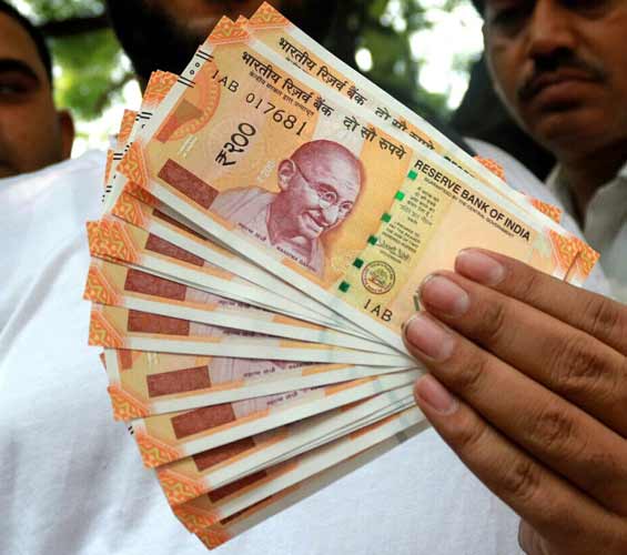 currency notes currency notes- India TV Paisa