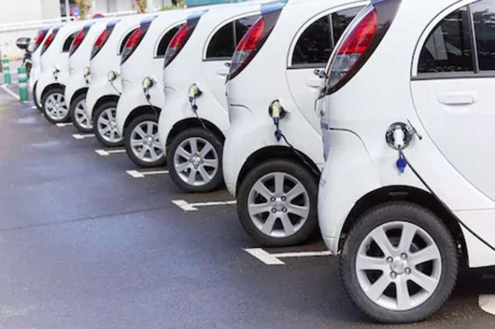 E Vehicles sale likely to rose 32 percent this year says SMEY E Vehicles sale likely to rose 32 percent this year says SMEY- India TV Paisa