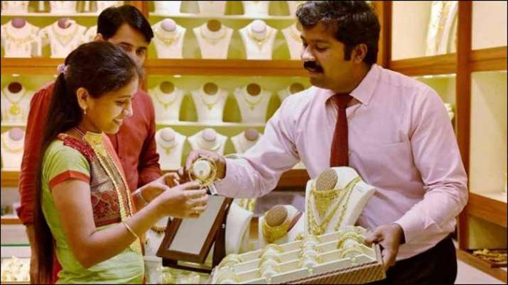 gold buying gold buying- India TV Paisa