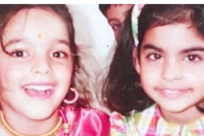 Kiara Advani, Isha Ambani childhood picture Kiara Advani, Isha Ambani childhood picture- India TV
