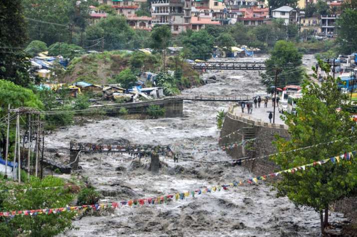 हिमाचल प्रदेश में... हिमाचल प्रदेश में...- India TV