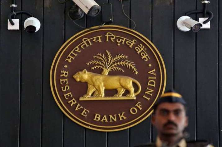 RBI likely to rise interest rates again during ongoing financial year says 40 percent CII companies RBI likely to rise interest rates again during ongoing financial year says 40 percent CII companies- India TV Paisa