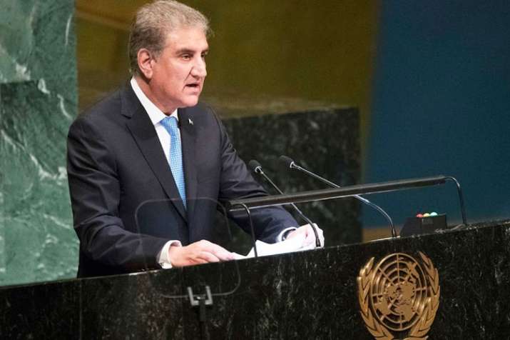 Shah Mehmood Qureshi rakes up Kashmir issue at UNGA | AP Shah Mehmood Qureshi rakes up Kashmir issue at UNGA | AP- India TV