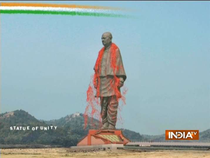 Sardar Patel was a Congressman to the core says Rahul... Sardar Patel was a Congressman to the core says Rahul...- India TV