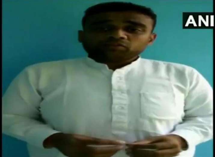 Amritsar Tragedy: Dusshera event organiser claims innocence, says he requested people to keep off tr Amritsar Tragedy: Dusshera event organiser claims innocence, says he requested people to keep off tr- India TV