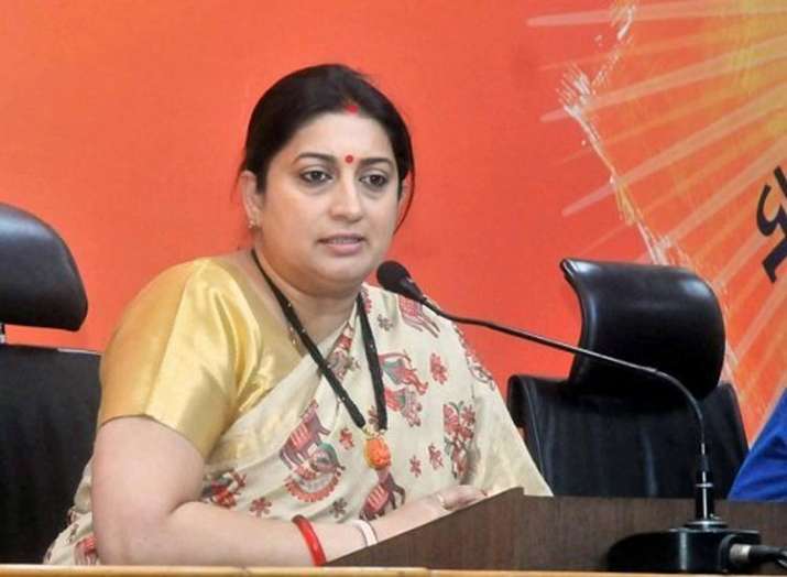 स्मृति ईरानी, एम जे अकबर स्मृति ईरानी, एम जे अकबर- India TV