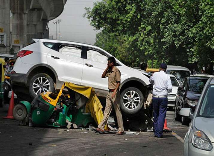 Over 70 percent road accidents occurred on bright sunny days, claims report Over 70 percent road accidents occurred on bright sunny days, claims report- India TV