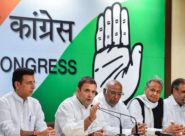 J&K is 'on fire' because of Modi's 'mistakes': Rahul Gandhi J&K is 'on fire' because of Modi's 'mistakes': Rahul Gandhi- India TV