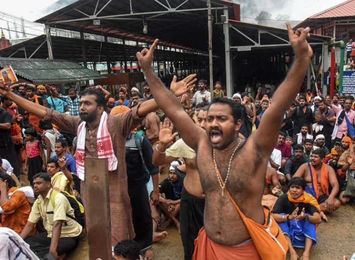 Sabarimala Row: Protests continue for 5th straight day since temple opening, 4 more women forced to Sabarimala Row: Protests continue for 5th straight day since temple opening, 4 more women forced to - India TV