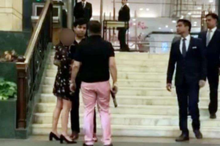 Non-bailable warrant issued against Ashish Pandey, the son of former BSP MP Non-bailable warrant issued against Ashish Pandey, the son of former BSP MP- India TV