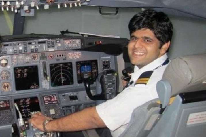 Indian pilot Bhavye Suneja Indian pilot Bhavye Suneja- India TV