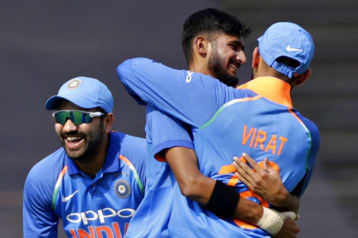 मौजूदा तेज गेंदबाजों की सफलता से गदगद भारतीय कोच मौजूदा तेज गेंदबाजों की सफलता से गदगद भारतीय कोच- India TV