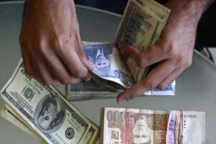 पाकिस्तान में जब एक... पाकिस्तान में जब एक...- India TV