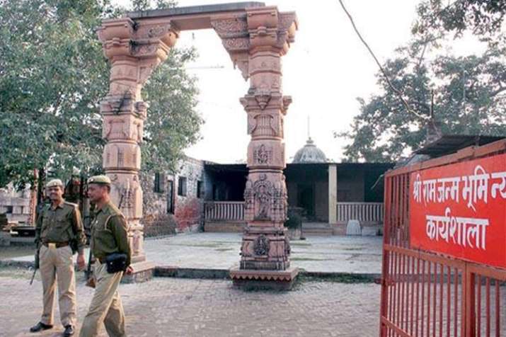 सुप्रीम कोर्ट के आदेश के बाद हिंदुत्व संगठनों की राममंदिर मुद्दे पर कानून लाने की मांग हुई तेज सुप्रीम कोर्ट के आदेश के बाद हिंदुत्व संगठनों की राममंदिर मुद्दे पर कानून लाने की मांग हुई तेज- India TV