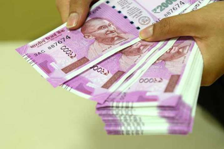 Rupee Rupee- India TV Paisa