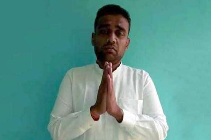 अमृतसर हादसा: दशहरा आयोजक हुआ फरार, वीडियो वायरल अमृतसर हादसा: दशहरा आयोजक हुआ फरार, वीडियो वायरल- India TV