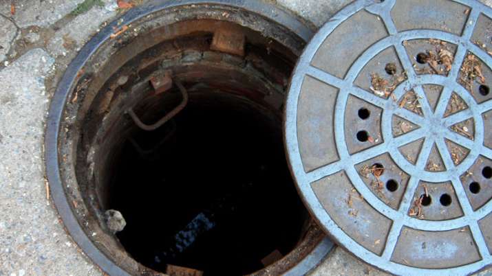 Sewer death case Sewer death case - India TV