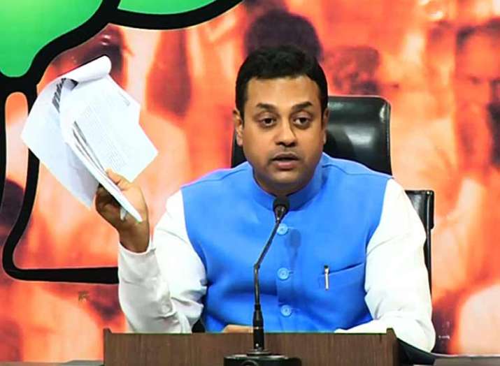BJP attacks Rahul Gandhi over his criticism of demonetisation BJP attacks Rahul Gandhi over his criticism of demonetisation- India TV