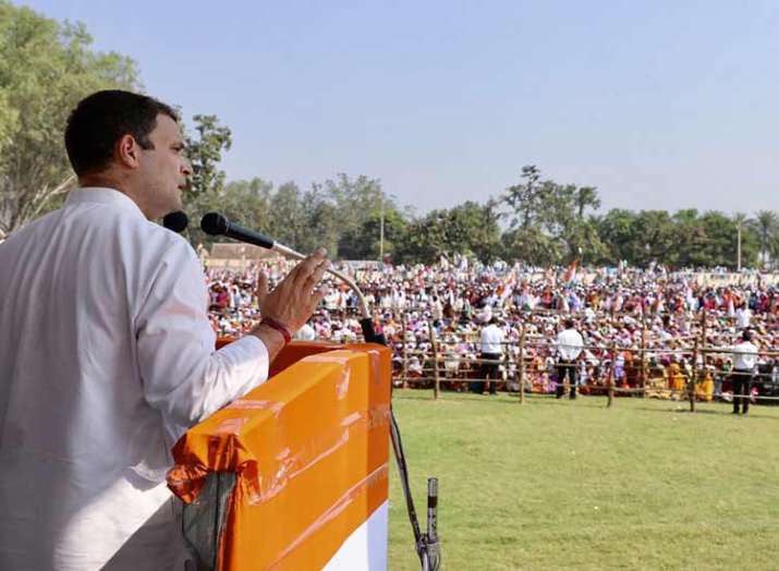 प्रधानमंत्री ने सूटबूट वाले दोस्तों को फायदा पहुंचाया, युवाओं के सपने को मिट्टी में मिलाया: राहुल गा प्रधानमंत्री ने सूटबूट वाले दोस्तों को फायदा पहुंचाया, युवाओं के सपने को मिट्टी में मिलाया: राहुल गा- India TV