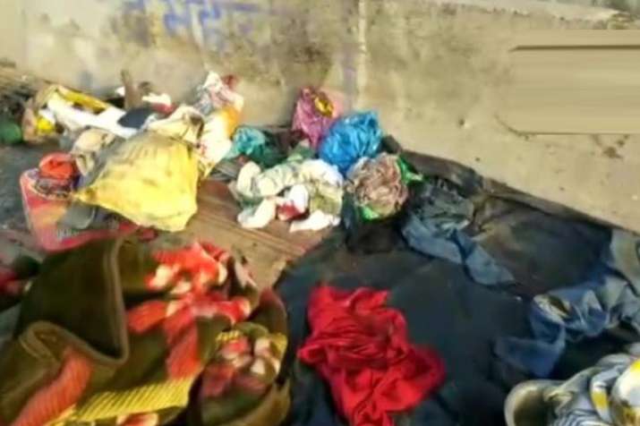 हरियाणा: हिसार में कार ने फुटपाथ पर सो रहे मजदूरों को कुचला; पांच मौत, नौ घायल हरियाणा: हिसार में कार ने फुटपाथ पर सो रहे मजदूरों को कुचला; पांच मौत, नौ घायल- India TV
