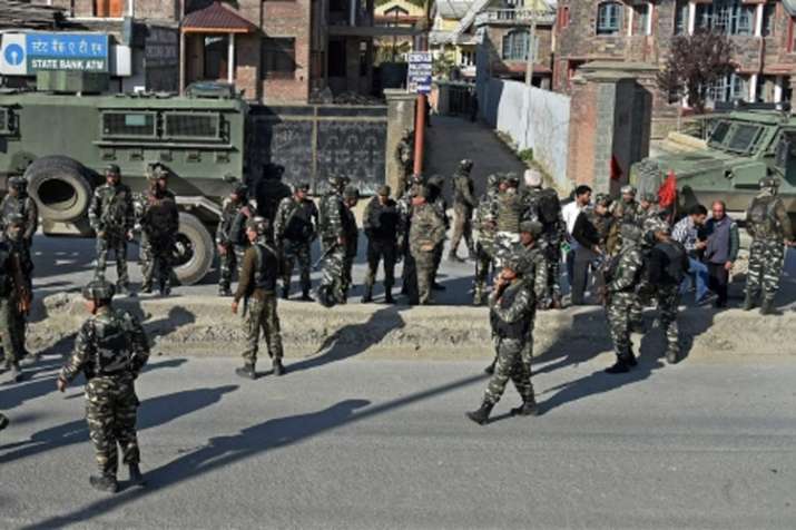Havaldar killed, 2 injured as Jaish militants attack CRPF camp in Pulwama | PTI Representational Havaldar killed, 2 injured as Jaish militants attack CRPF camp in Pulwama | PTI Representational- India TV