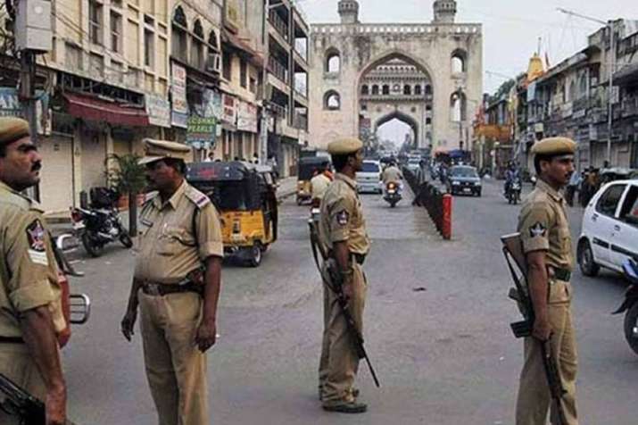 'Green corridor' for heart transplant created in Hyderabad by traffic police | PTI Representational 'Green corridor' for heart transplant created in Hyderabad by traffic police | PTI Representational- India TV
