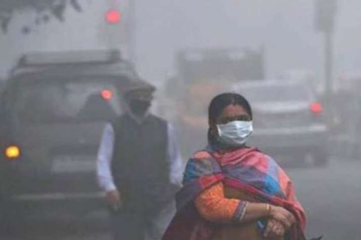 दिल्ली में धुंध भरी रही सुबह, वायु गुणवत्ता 'खराब' दिल्ली में धुंध भरी रही सुबह, वायु गुणवत्ता 'खराब'- India TV