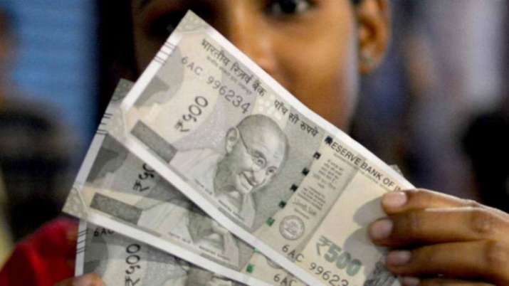 rupee rupee- India TV Paisa
