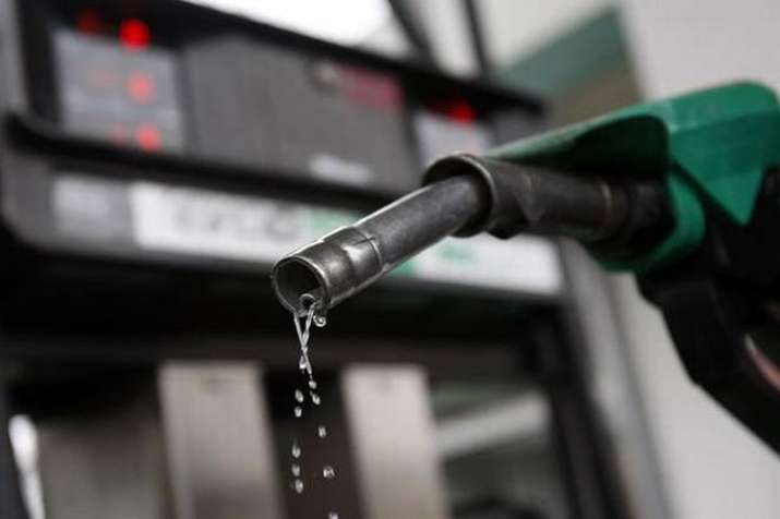 Petrol and Diesel Price Cut Petrol and Diesel Price Cut- India TV Paisa