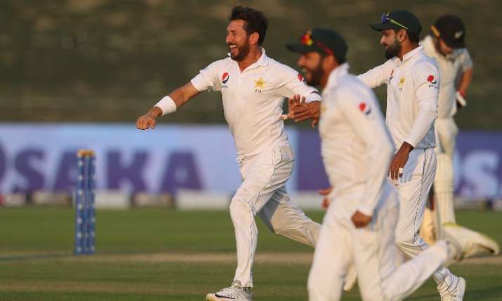 Yasir Shah becomes quickest to get 200 tests wickets Yasir Shah becomes quickest to get 200 tests wickets- India TV