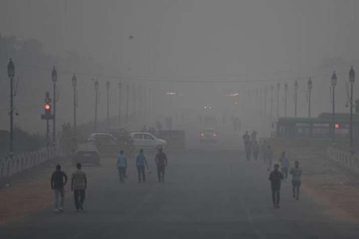 Delhi's air quality remains 'severe' for 4th consecutive day Delhi's air quality remains 'severe' for 4th consecutive day - India TV