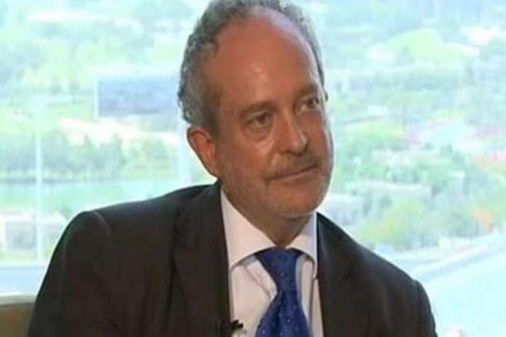 AgustaWestland chopper scam: Christian Michel taken to Dubai airport for flight to India AgustaWestland chopper scam: Christian Michel taken to Dubai airport for flight to India- India TV