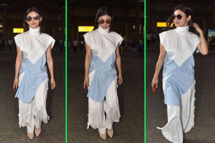 Mouni Roy Mouni Roy- India TV