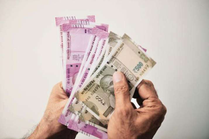 rupee rupee- India TV Paisa