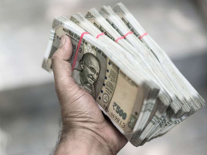rupee rupee- India TV Paisa