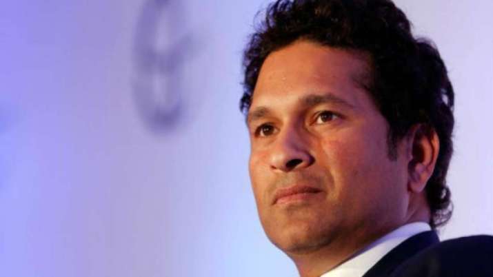 पर्थ की पिच को 'औसत' बताने पर सचिन तेंदुलकर ने की ICC की आलोचना, इन क्रिकेटर्स ने भी 'लताड़ा' पर्थ की पिच को 'औसत' बताने पर सचिन तेंदुलकर ने की ICC की आलोचना, इन क्रिकेटर्स ने भी 'लताड़ा'- India TV