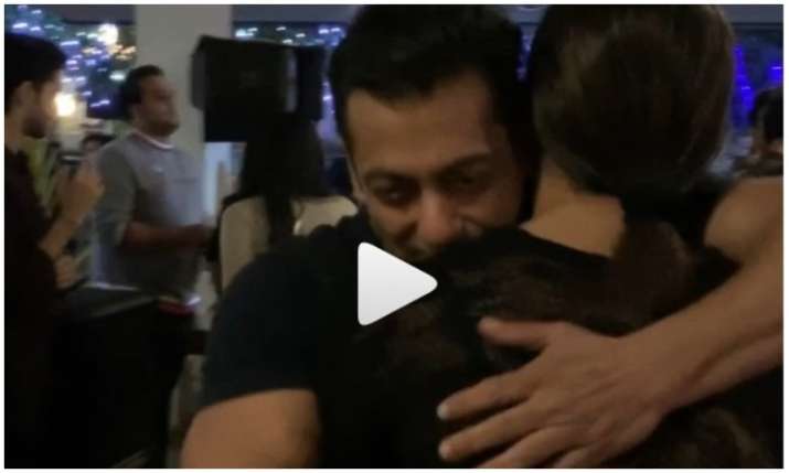 Salman khan and Sushmita Sen Salman khan and Sushmita Sen- India TV