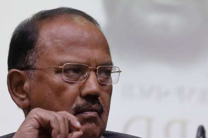 क्या सीबीआई बिना परमीशन अजीत डोवल और रॉ के बड़े अधिकारियों के फोन टैप कर रही थी? क्या सीबीआई बिना परमीशन अजीत डोवल और रॉ के बड़े अधिकारियों के फोन टैप कर रही थी?- India TV