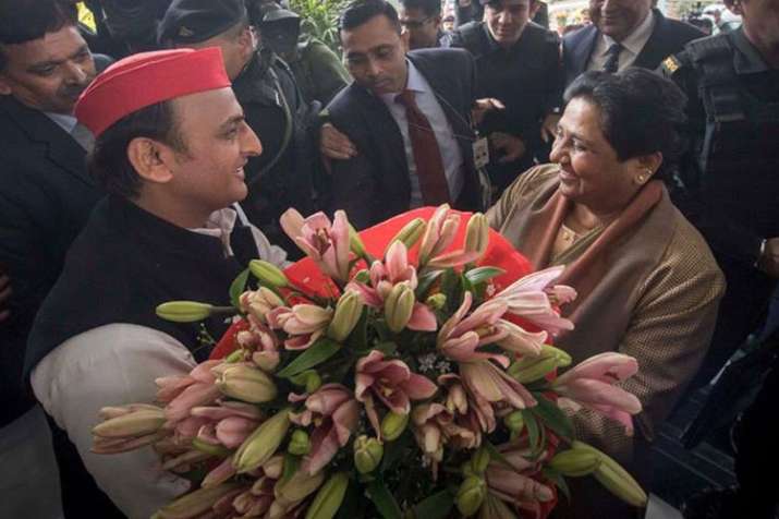 Samajwadi Party leader Akhilesh Yadav and BSP Chief Mayawati | Facebook Samajwadi Party leader Akhilesh Yadav and BSP Chief Mayawati | Facebook- India TV