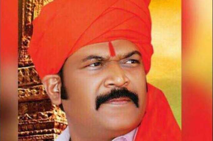 Karnataka Congress MLA Anand Singh hospitalised after brawl in resort, wife warns of legal action | Karnataka Congress MLA Anand Singh hospitalised after brawl in resort, wife warns of legal action | - India TV