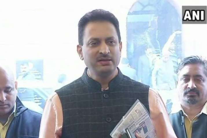 सबरीमाला में महिलाओं के प्रवेश पर बोले केंद्रीय मंत्री अनंत कुमार-हिंदुओं का दिनदहाड़े रेप हुआ सबरीमाला में महिलाओं के प्रवेश पर बोले केंद्रीय मंत्री अनंत कुमार-हिंदुओं का दिनदहाड़े रेप हुआ- India TV