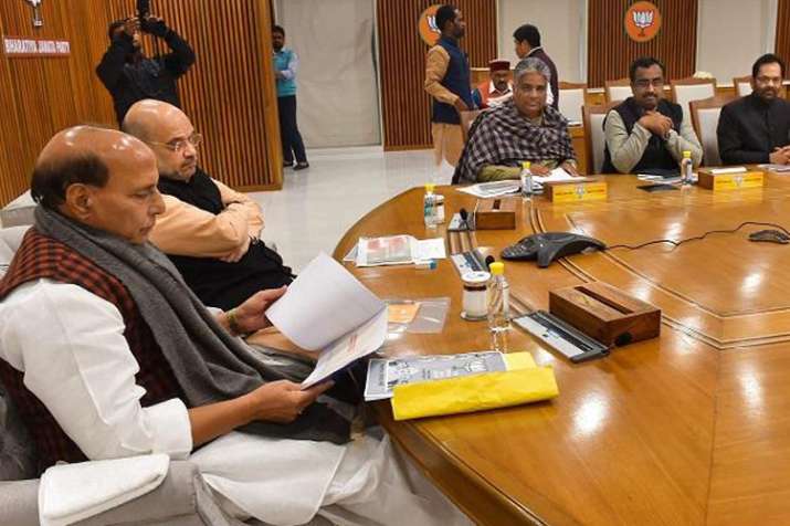 बीजेपी आज से करेगी देश के 50 से ज्यादा शहरों में प्रेस कांफ्रेंस, बताएंगे मोदी सरकार की योजनाओं के ब बीजेपी आज से करेगी देश के 50 से ज्यादा शहरों में प्रेस कांफ्रेंस, बताएंगे मोदी सरकार की योजनाओं के ब- India TV
