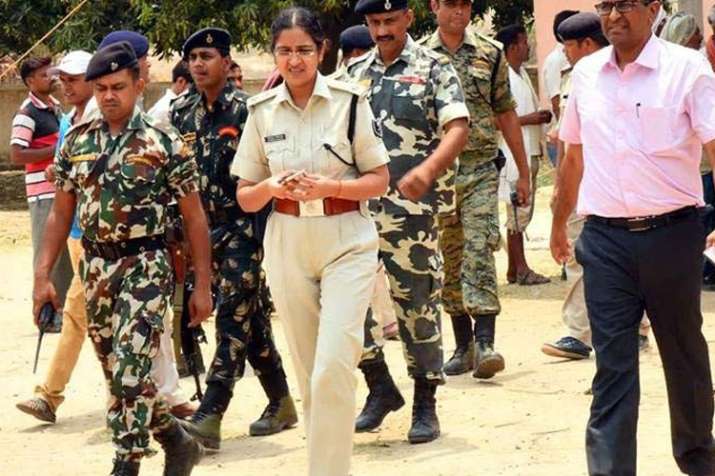 बिहार में 23 वरिष्ठ पुलिस अधिकारियों का स्थानांतरण, गरिमा बनी पटना की एसएसपी बिहार में 23 वरिष्ठ पुलिस अधिकारियों का स्थानांतरण, गरिमा बनी पटना की एसएसपी- India TV